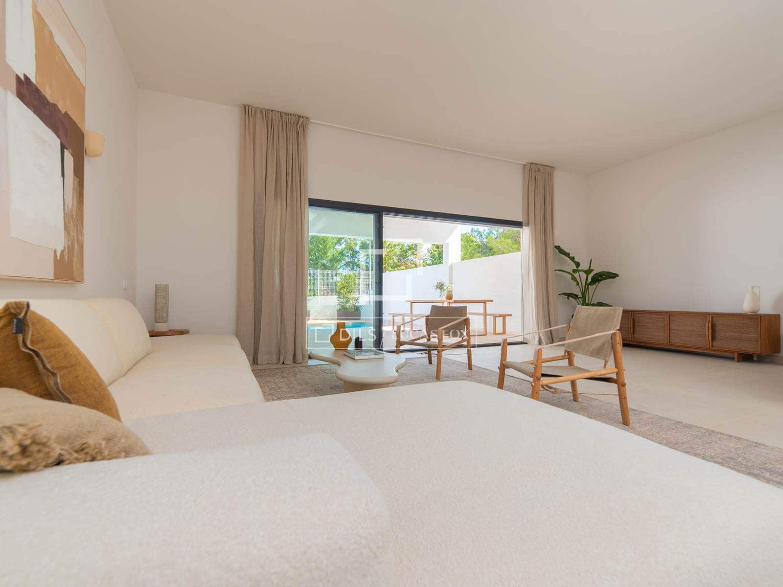 4 bedroom Villa for sale in San Jose / Sant Josep de Sa Talaia with pool garage - € 1,190,000 (Ref: 9739242)