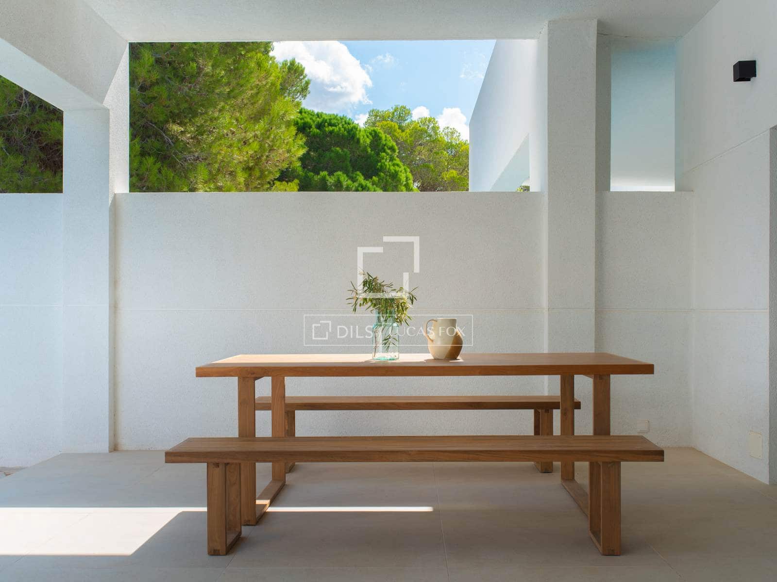 4 bedroom Villa for sale in San Jose / Sant Josep de Sa Talaia with pool garage - € 1,190,000 (Ref: 9739242)