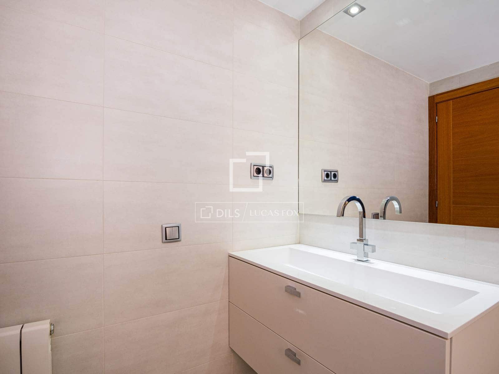 Apartamento de 3 habitaciones en Sant Cugat del Vallès en venta con piscina garaje - 595.000 € (Ref: 9740071)