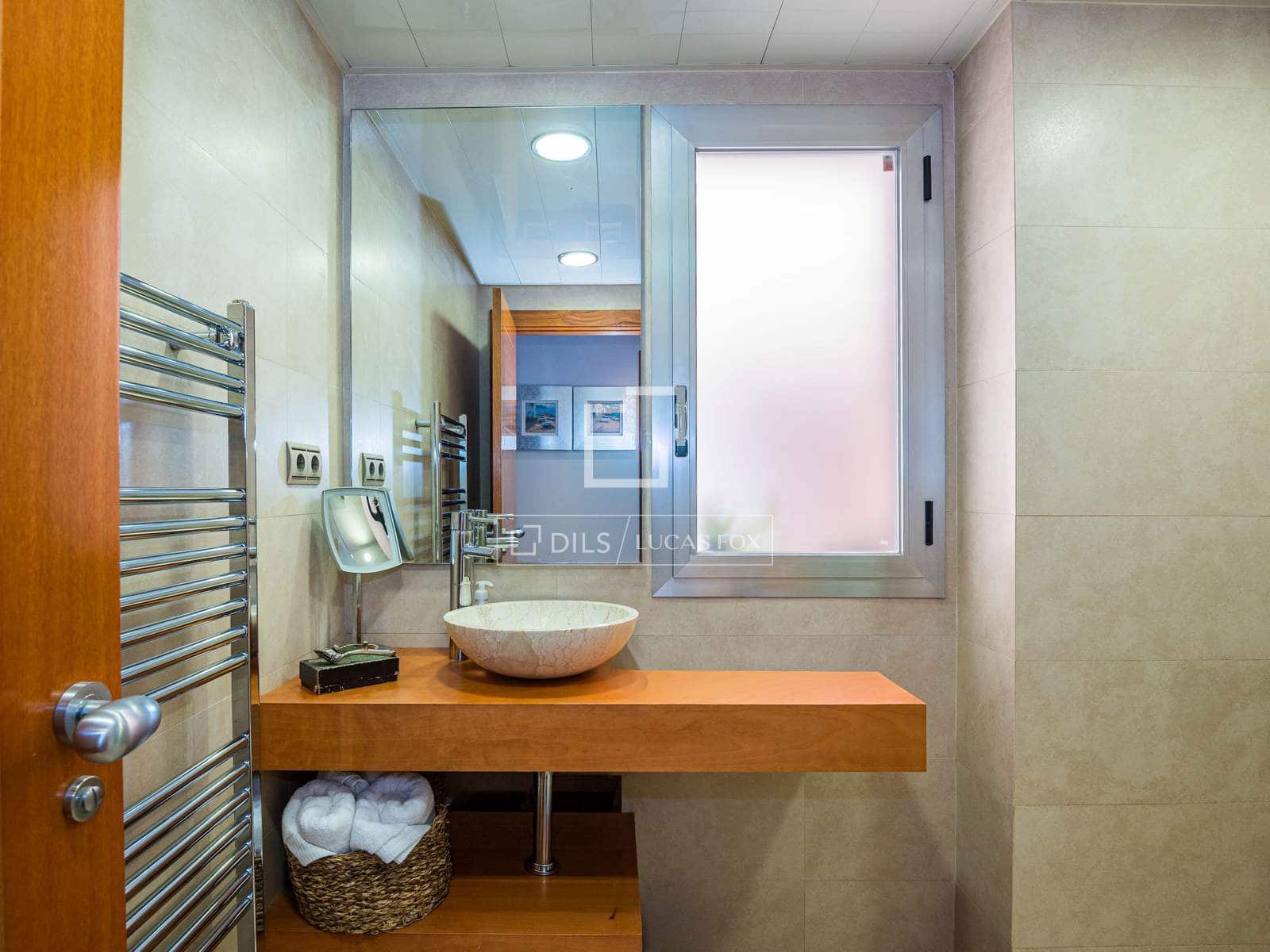 Apartamento de 3 habitaciones en Sant Cugat del Vallès en venta con piscina garaje - 595.000 € (Ref: 9740071)