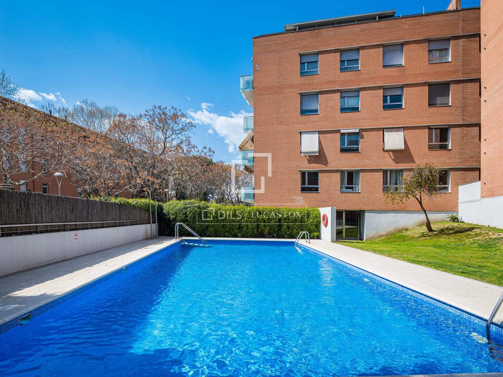 Apartamento de 3 habitaciones en Sant Cugat del Vallès en venta con piscina garaje - 595.000 € (Ref: 9740071)