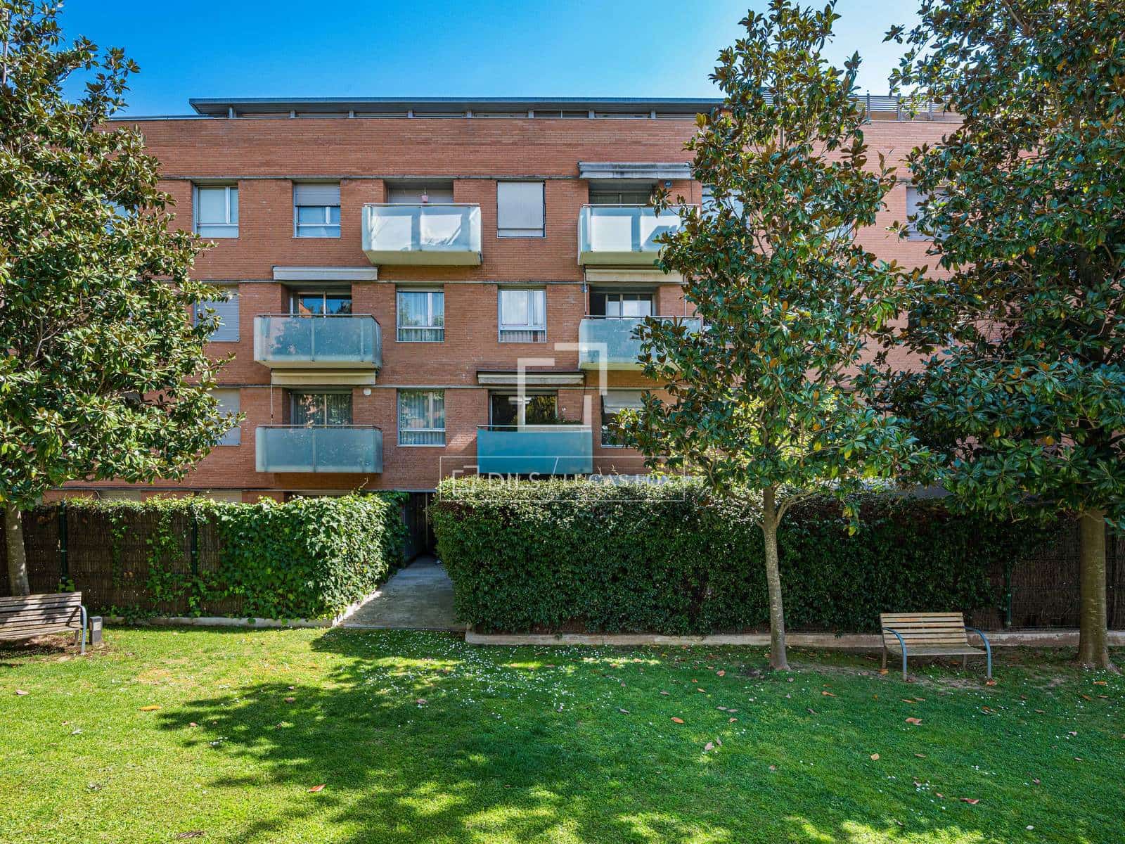 Apartamento de 3 habitaciones en Sant Cugat del Vallès en venta con piscina garaje - 595.000 € (Ref: 9740071)