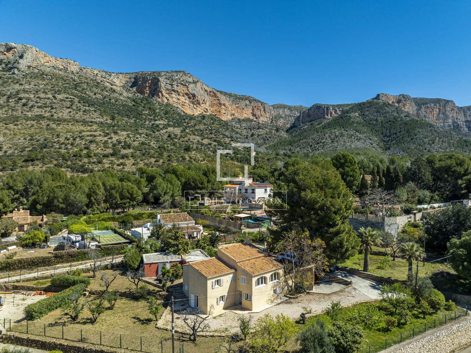 5 Zimmer Villa zu verkaufen in Jesus Pobre mit Pool Garage - 485.000 € (Ref: 9740186)