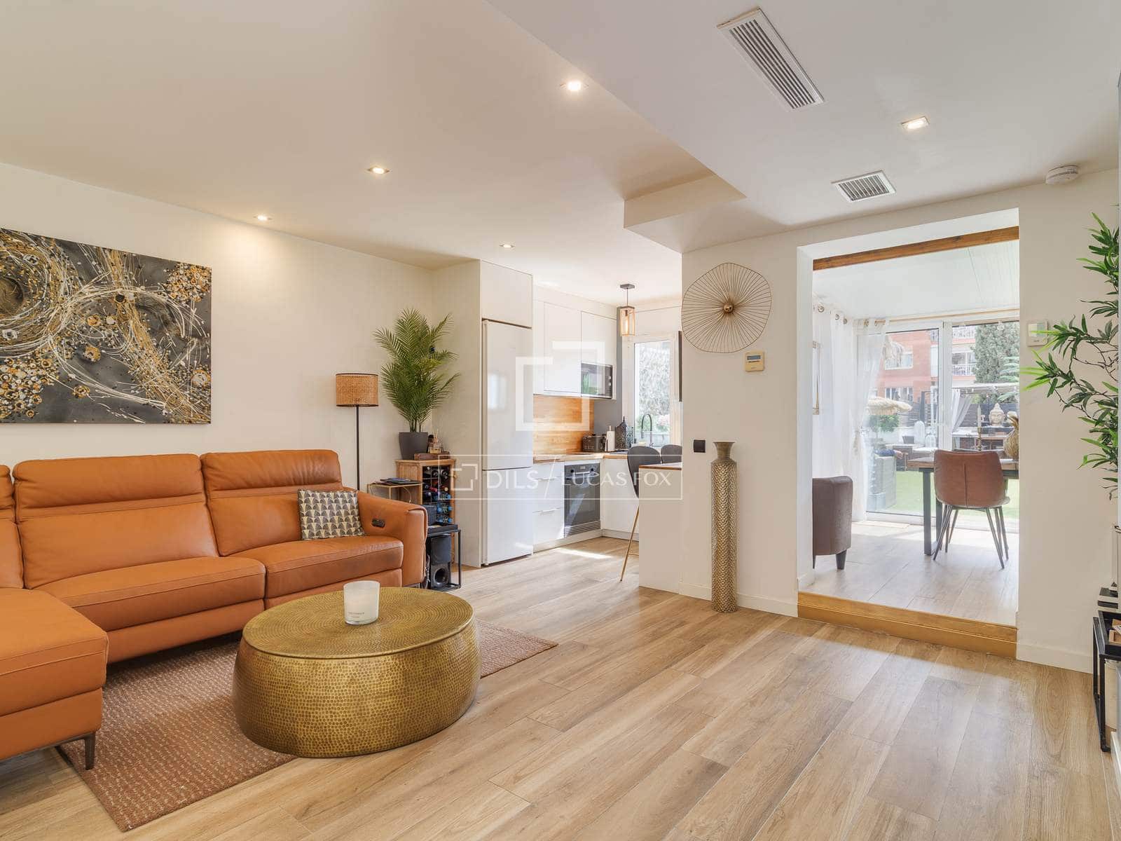 Apartamento de 2 habitaciones en Barcelona ciudad en venta - 696.000 € (Ref: 9740187)