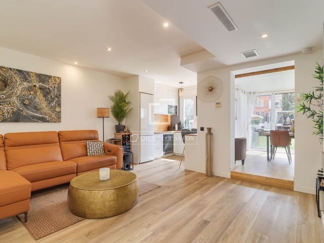 Apartamento de 2 habitaciones en Barcelona ciudad en venta - 696.000 € (Ref: 9740187)