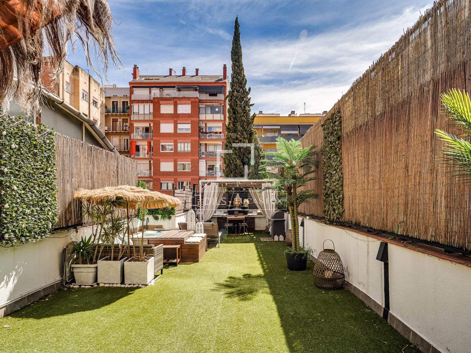 Apartamento de 2 habitaciones en Barcelona ciudad en venta - 696.000 € (Ref: 9740187)