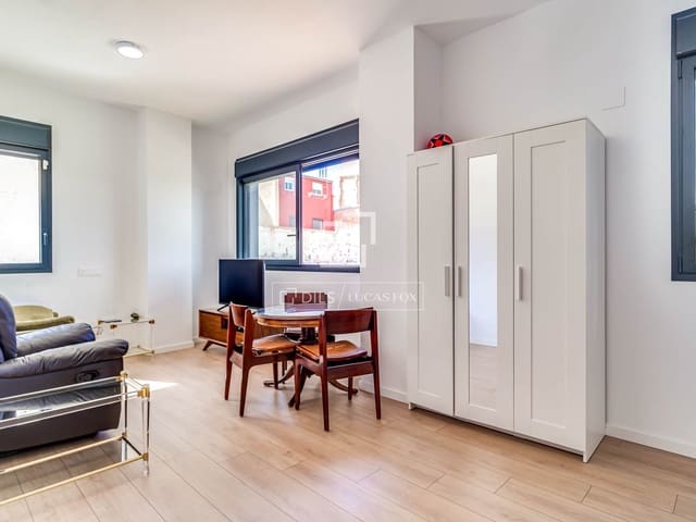 3 slaapkamer Appartement te koop in L'Hospitalet de Llobregat met zwembad garage - € 455.000 (Ref: 9740459)