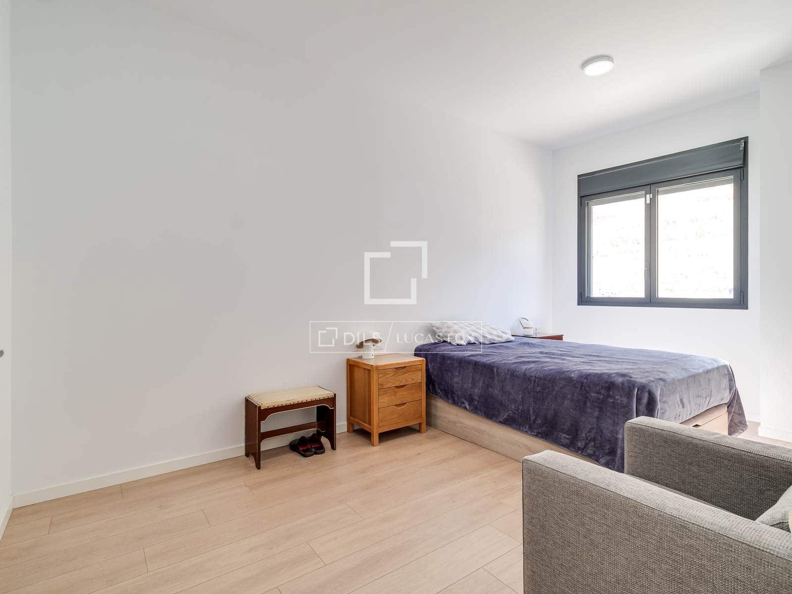 Apartamento de 3 habitaciones en L'Hospitalet de Llobregat en venta con piscina garaje - 455.000 € (Ref: 9740459)