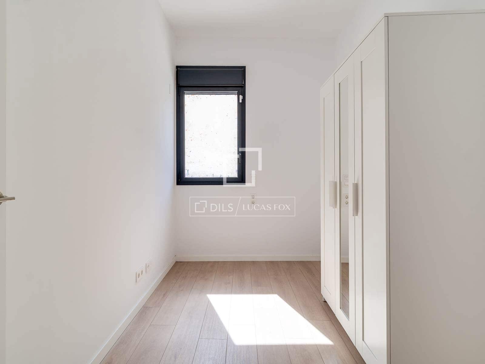 Apartamento de 3 habitaciones en L'Hospitalet de Llobregat en venta con piscina garaje - 455.000 € (Ref: 9740459)