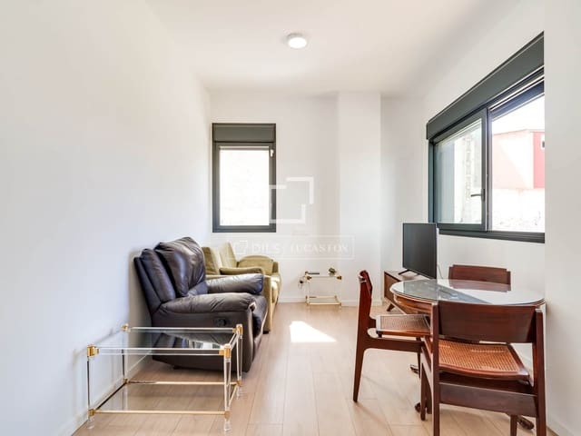 3 slaapkamer Appartement te koop in L'Hospitalet de Llobregat met zwembad garage - € 455.000 (Ref: 9740459)