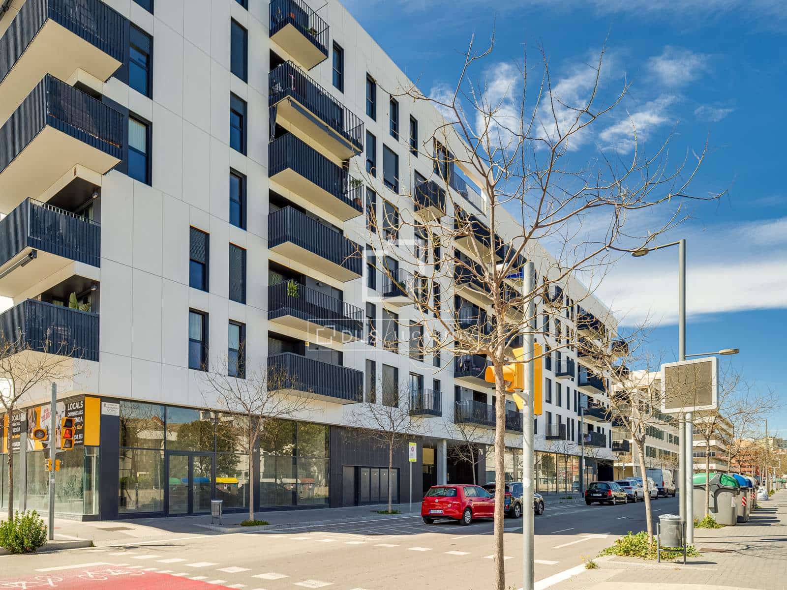 Apartamento de 3 habitaciones en L'Hospitalet de Llobregat en venta con piscina garaje - 455.000 € (Ref: 9740459)