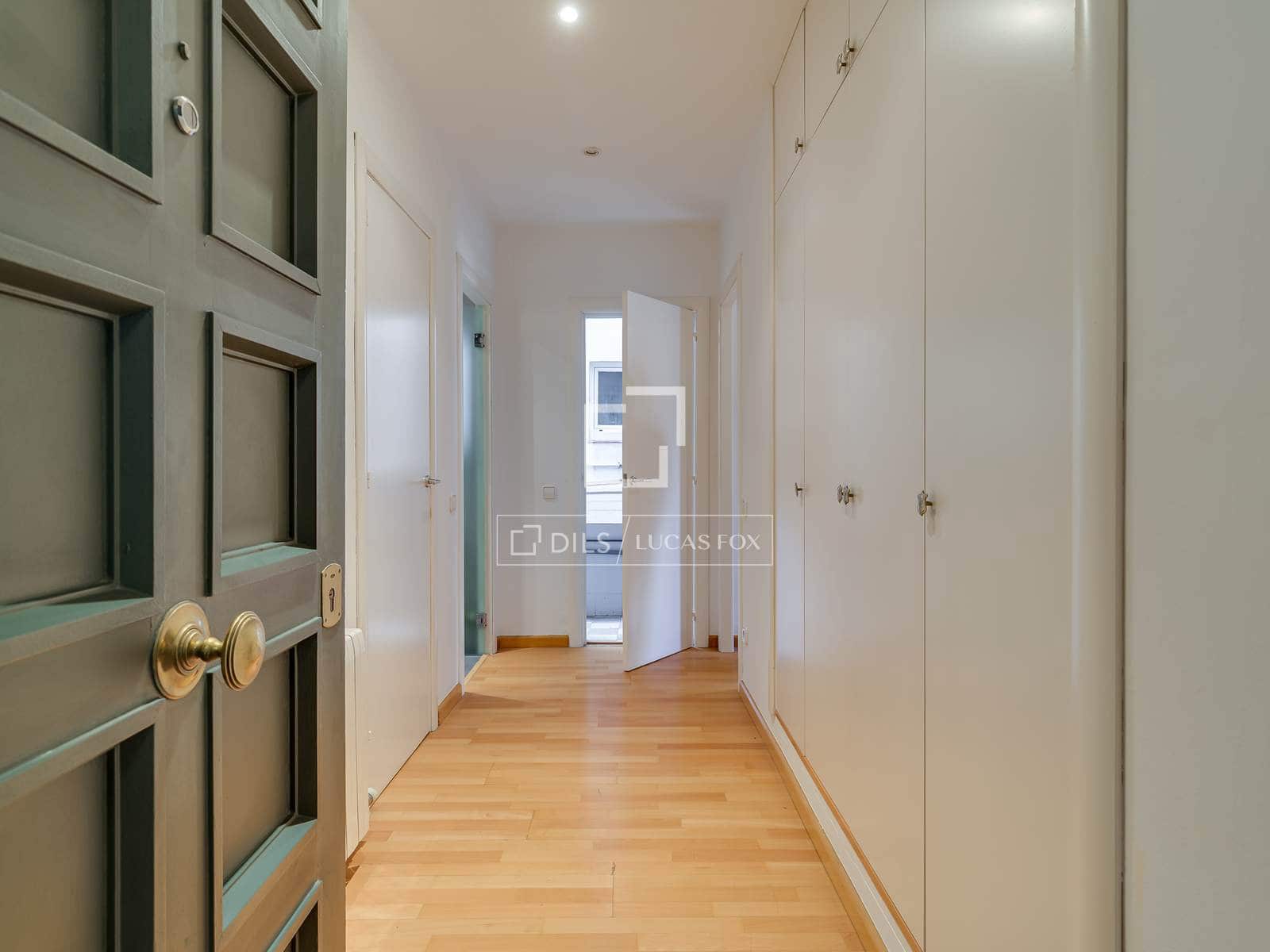 3 makuuhuone Huoneisto myytävänä paikassa Barcelona kaupunki - 820 000 € (Ref: 9740460)