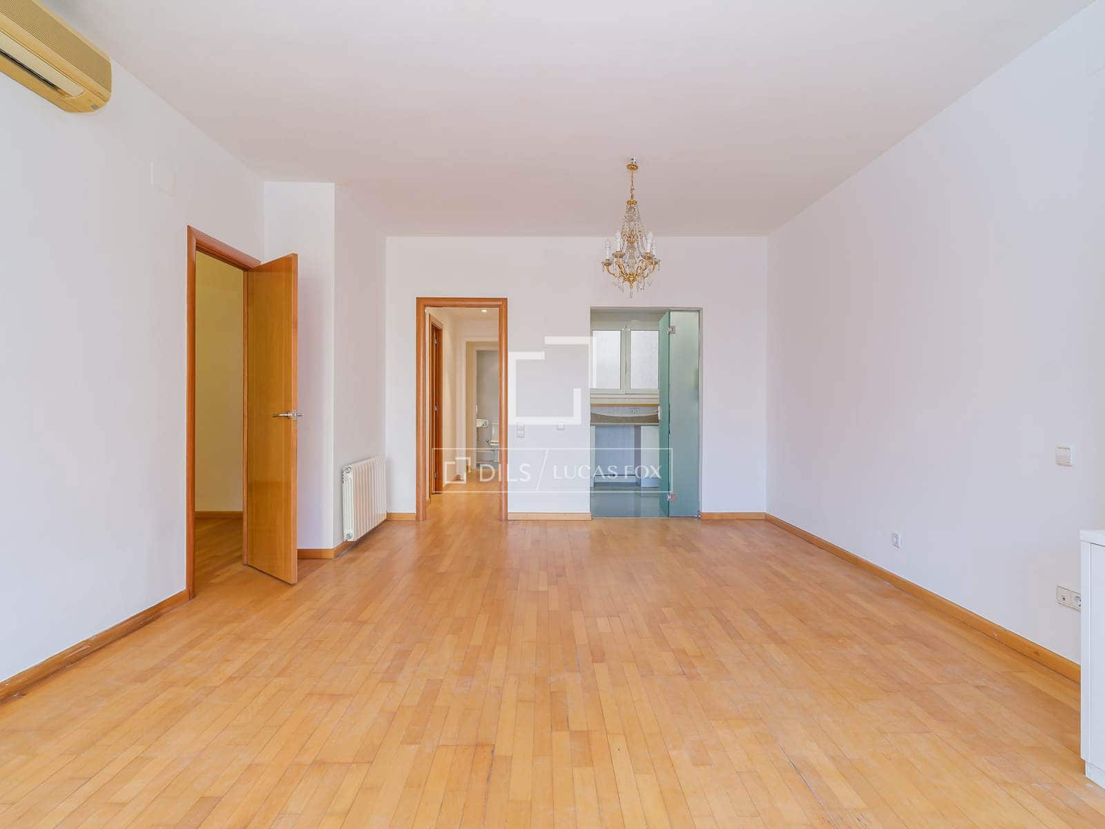 3 makuuhuone Huoneisto myytävänä paikassa Barcelona kaupunki - 820 000 € (Ref: 9740460)