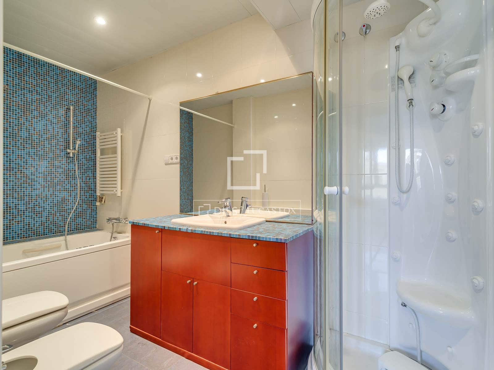 3 makuuhuone Huoneisto myytävänä paikassa Barcelona kaupunki - 820 000 € (Ref: 9740460)