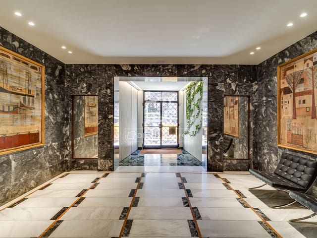 3 makuuhuone Huoneisto myytävänä paikassa Barcelona kaupunki - 820 000 € (Ref: 9740460)