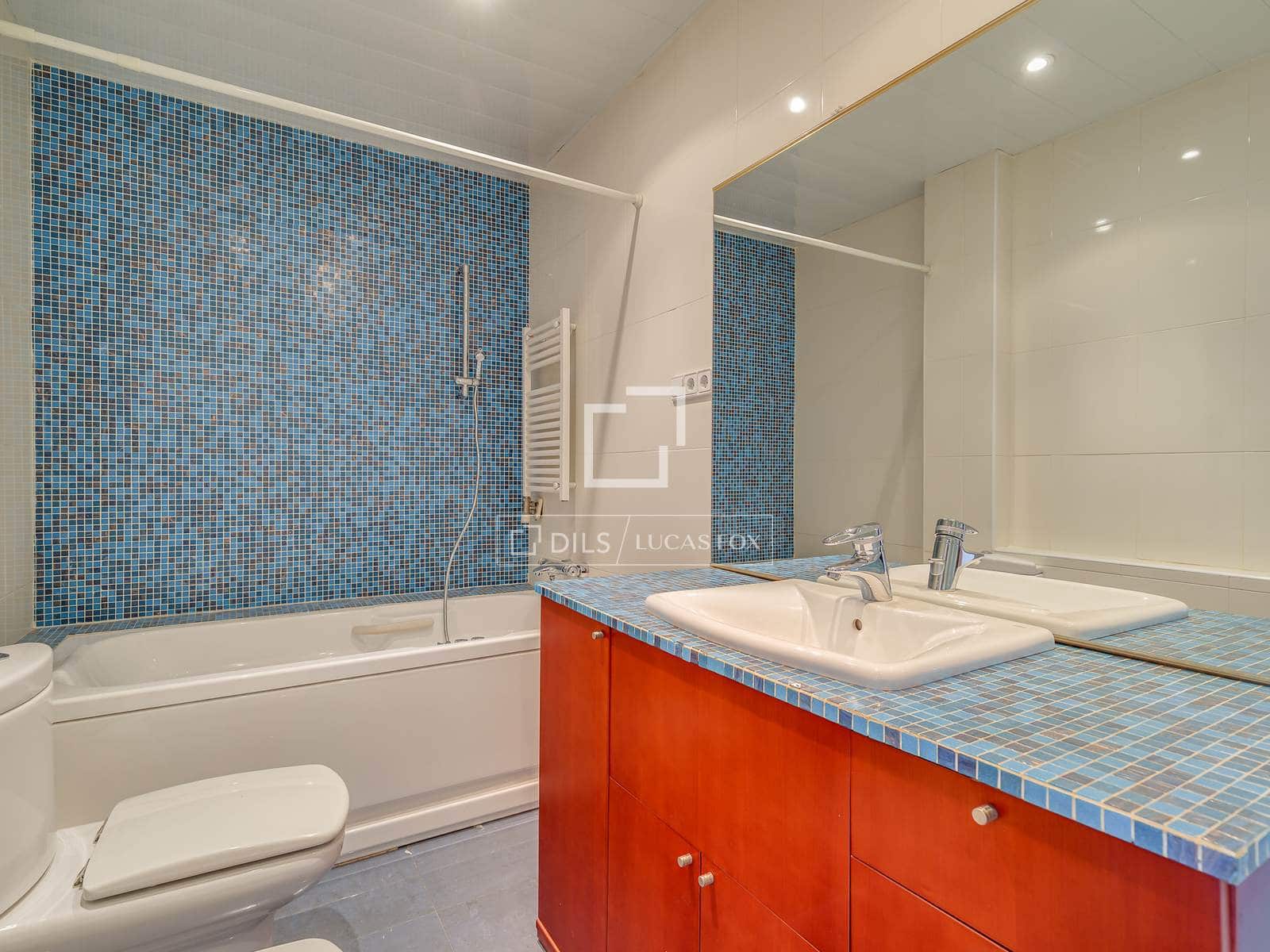 3 makuuhuone Huoneisto myytävänä paikassa Barcelona kaupunki - 820 000 € (Ref: 9740460)