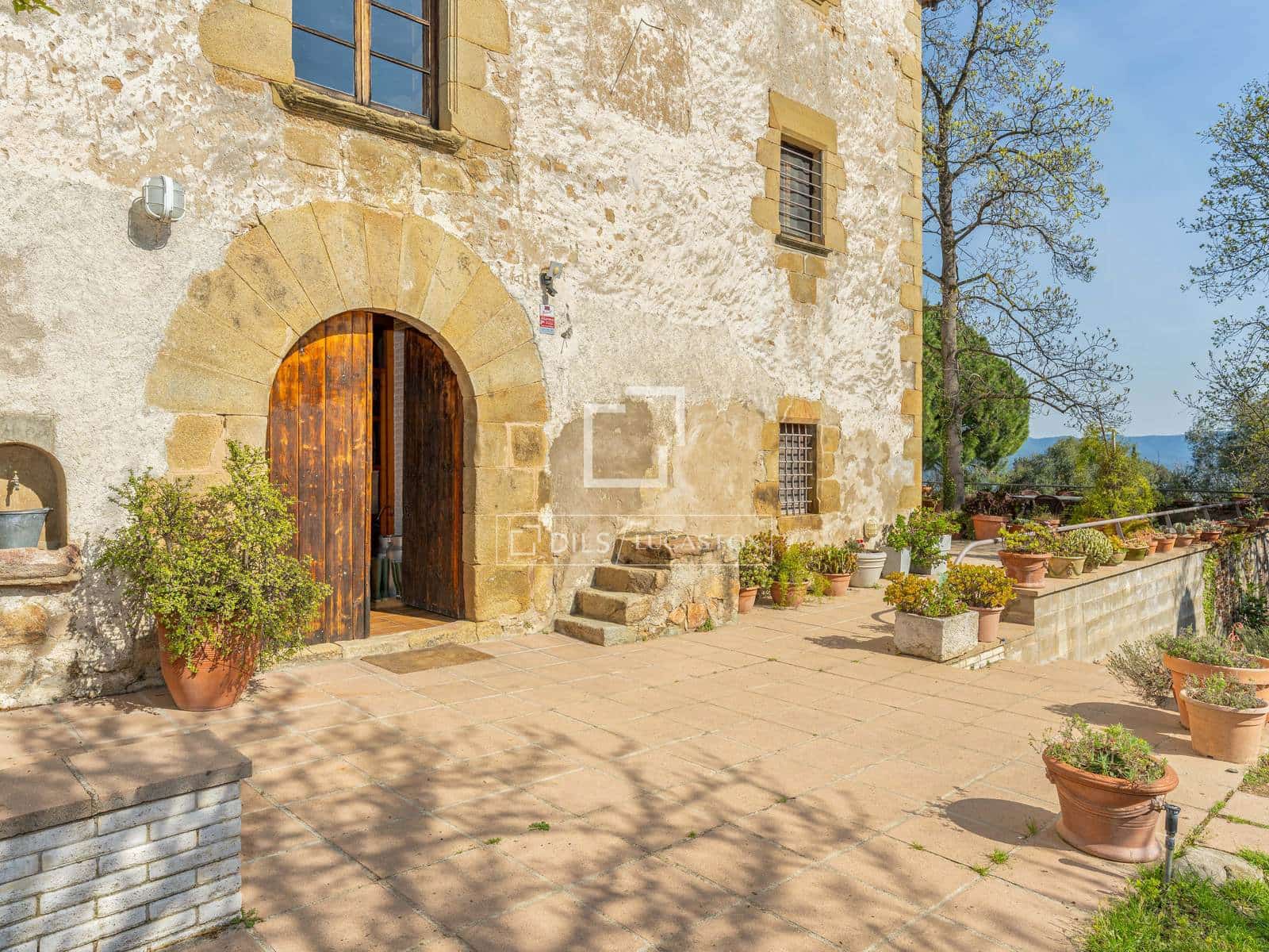 12 soverom Finca/Herregård til salgs i Angles med svømmebasseng garasje - € 1 500 000 (Ref: 9743030)