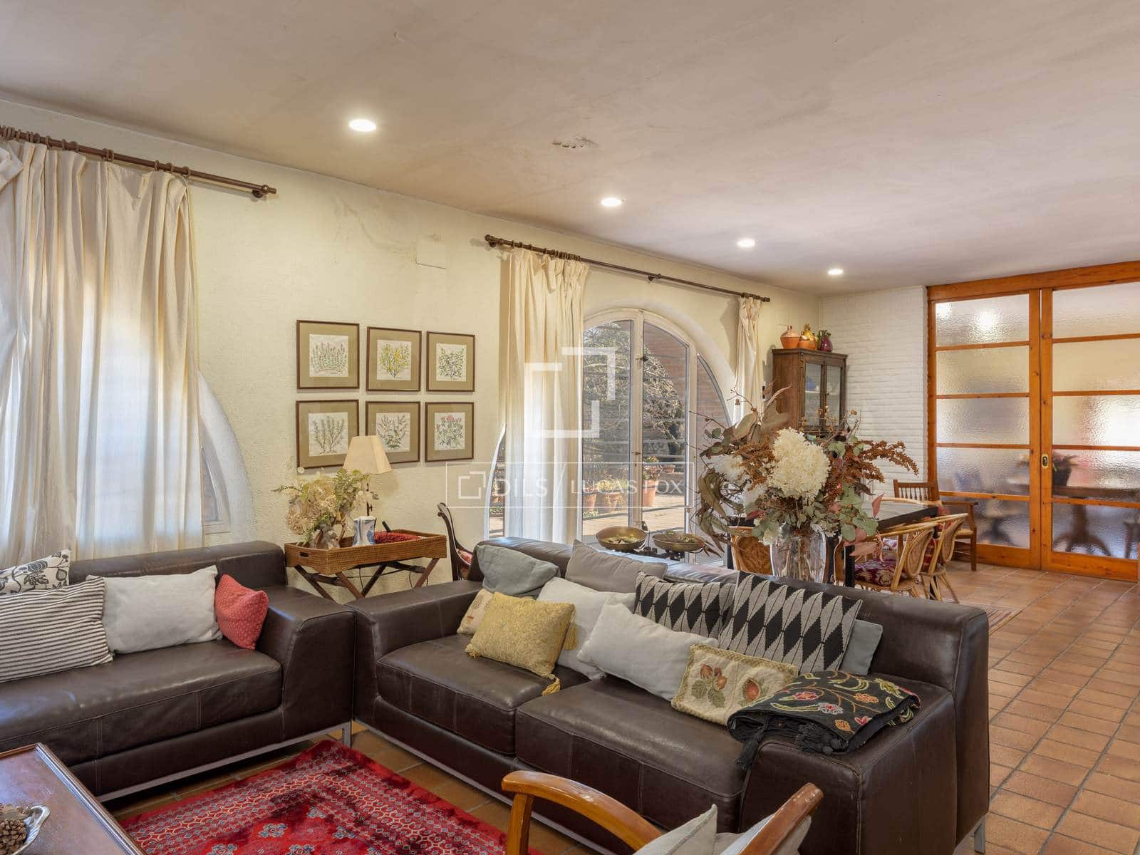 12 soverom Finca/Herregård til salgs i Angles med svømmebasseng garasje - € 1 500 000 (Ref: 9743030)