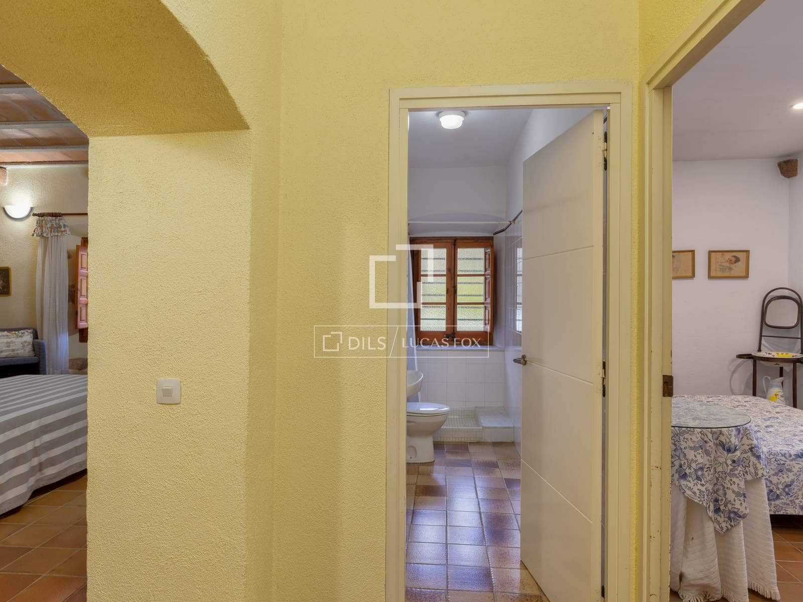 12 soverom Finca/Herregård til salgs i Angles med svømmebasseng garasje - € 1 500 000 (Ref: 9743030)