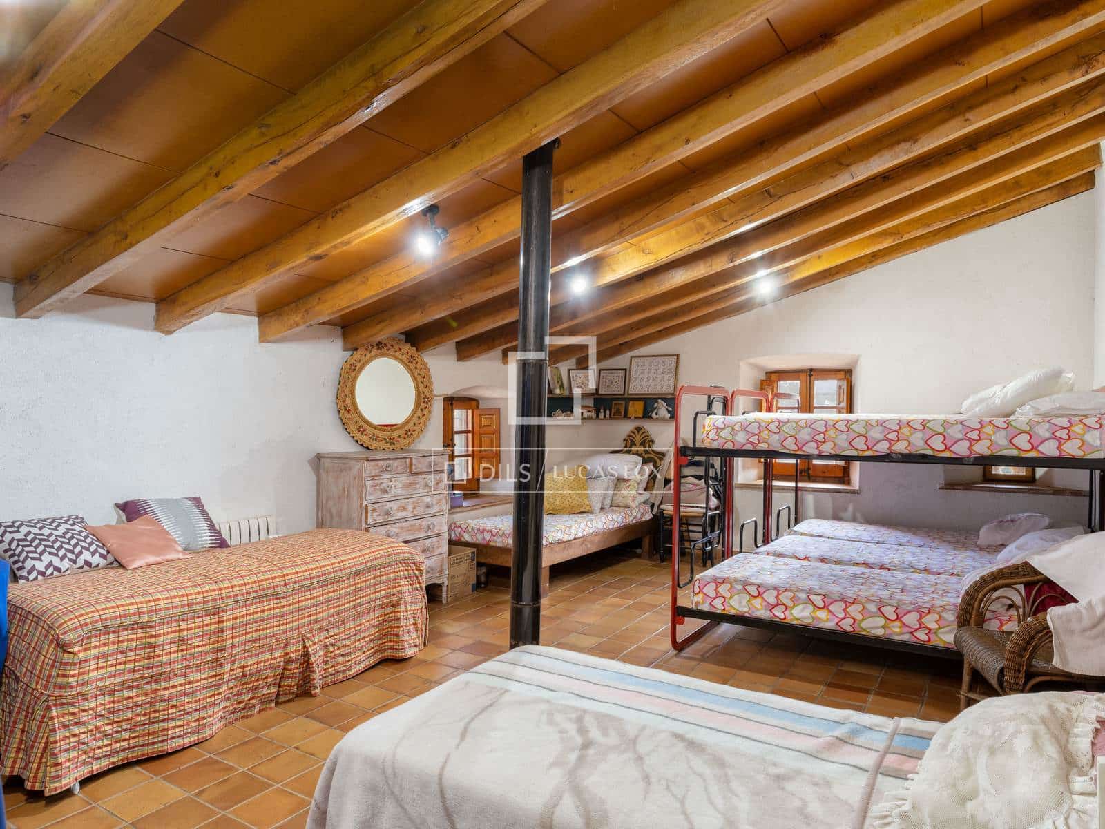 12 soverom Finca/Herregård til salgs i Angles med svømmebasseng garasje - € 1 500 000 (Ref: 9743030)