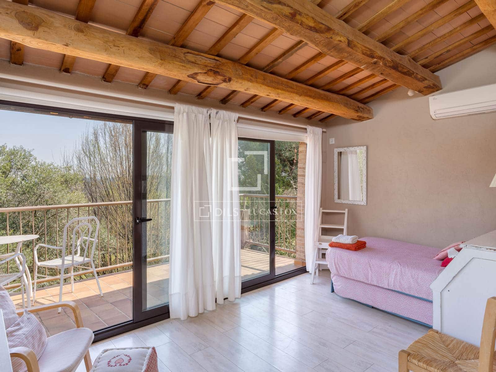 12 soverom Finca/Herregård til salgs i Angles med svømmebasseng garasje - € 1 500 000 (Ref: 9743030)