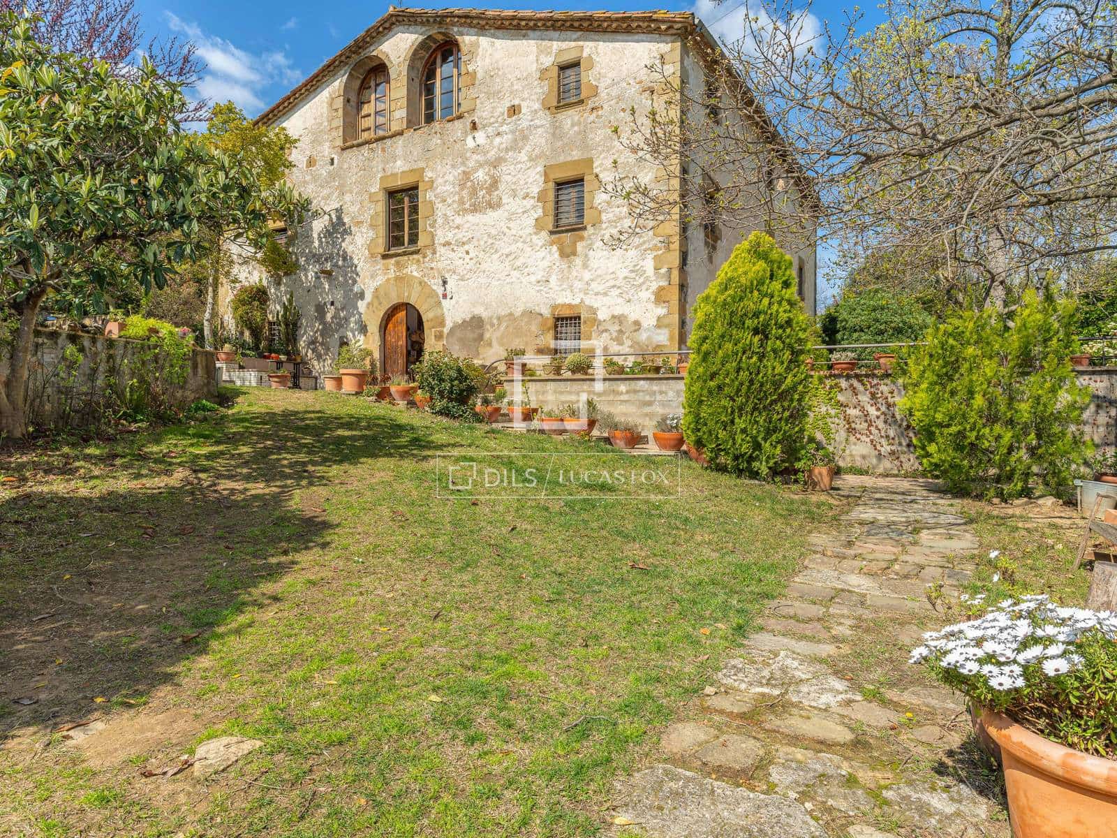 12 soverom Finca/Herregård til salgs i Angles med svømmebasseng garasje - € 1 500 000 (Ref: 9743030)