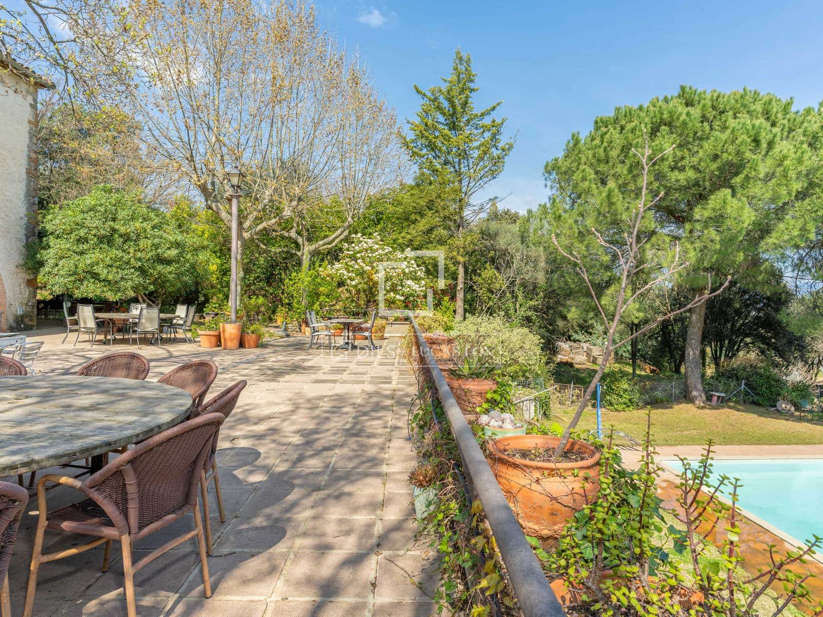 12 soverom Finca/Herregård til salgs i Angles med svømmebasseng garasje - € 1 500 000 (Ref: 9743030)