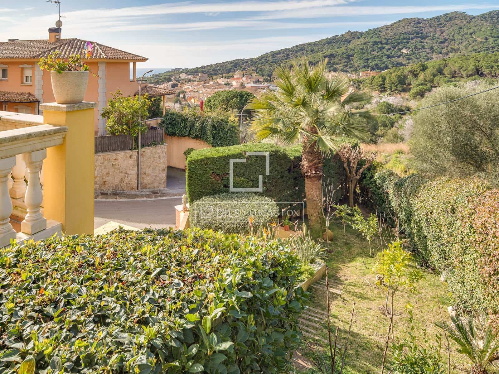 4 sypialnia Willa na sprzedaż w Vilassar de Dalt z basenem garażem - 750 000 € (Ref: 9743996)