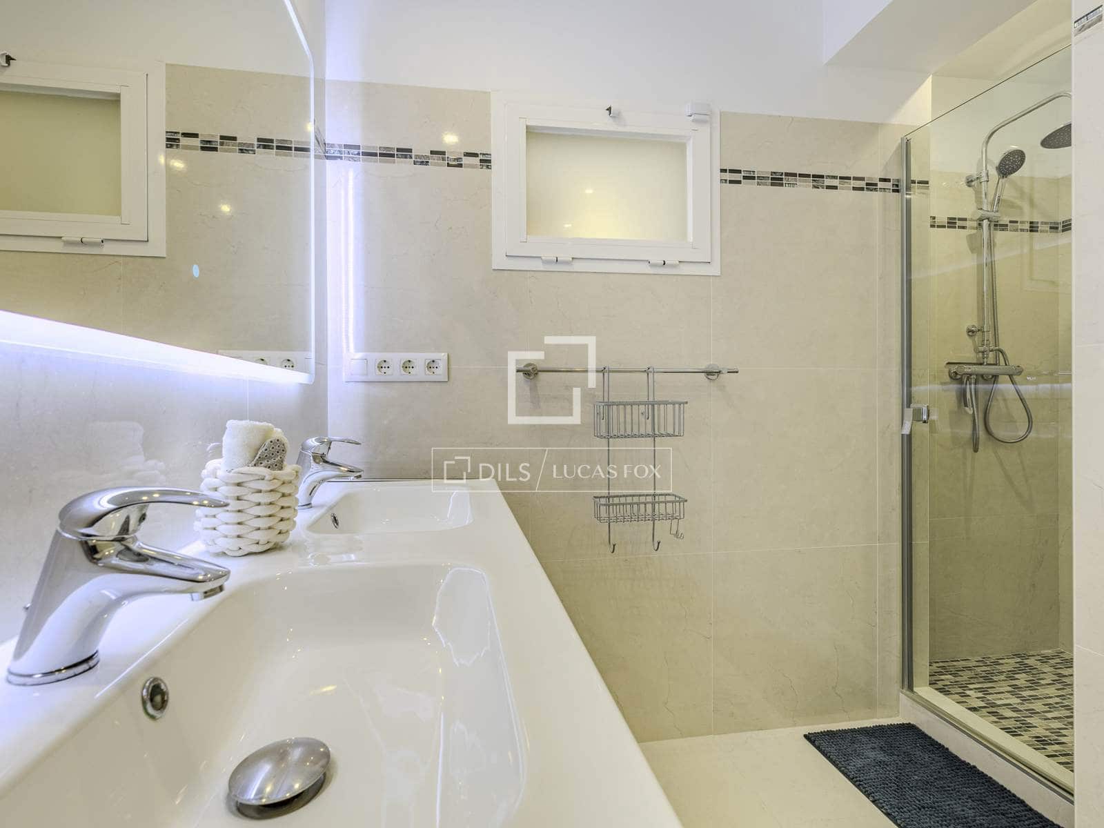 4 makuuhuone Huvila myytävänä paikassa Moraira mukana uima-altaan 
autotalli - 1 295 000 € (Ref: 9745140)