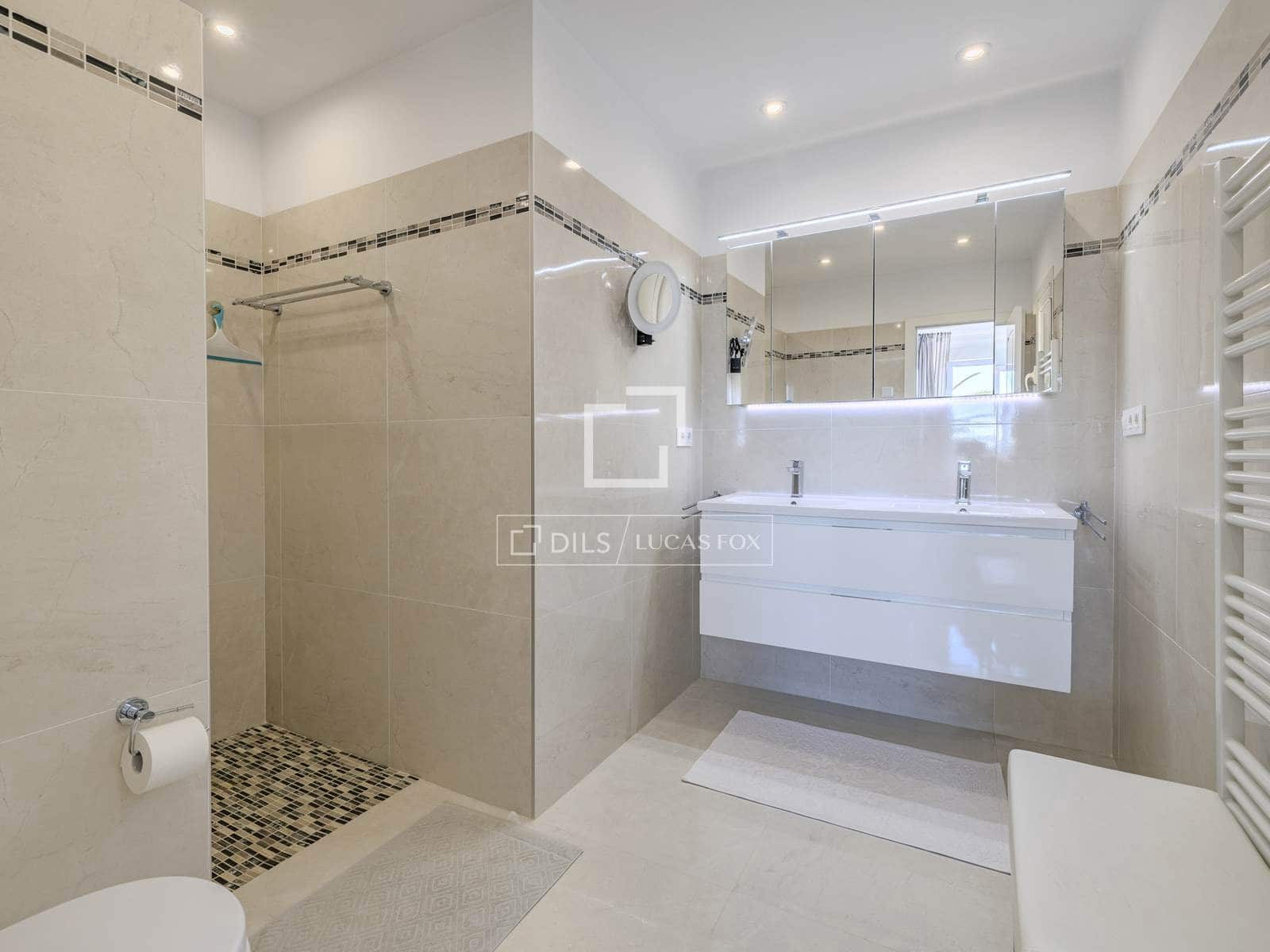 4 makuuhuone Huvila myytävänä paikassa Moraira mukana uima-altaan 
autotalli - 1 295 000 € (Ref: 9745140)