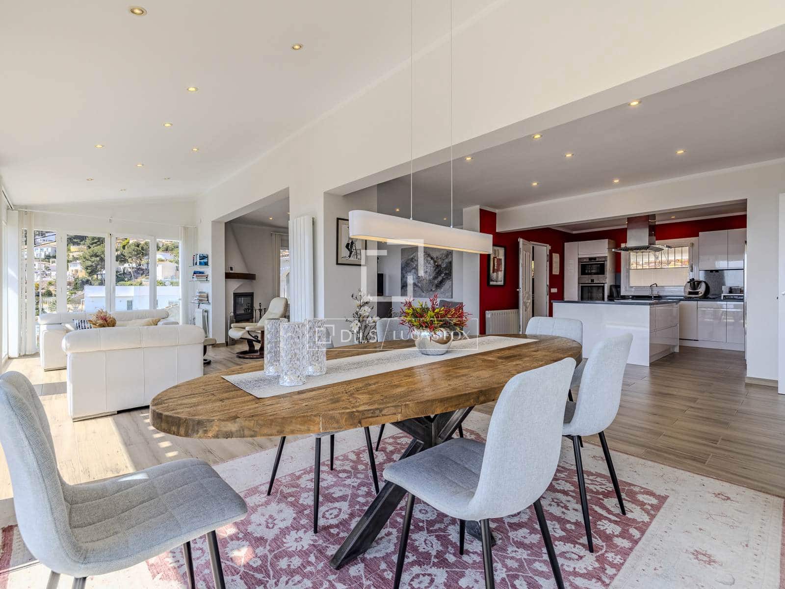 4 makuuhuone Huvila myytävänä paikassa Moraira mukana uima-altaan 
autotalli - 1 295 000 € (Ref: 9745140)