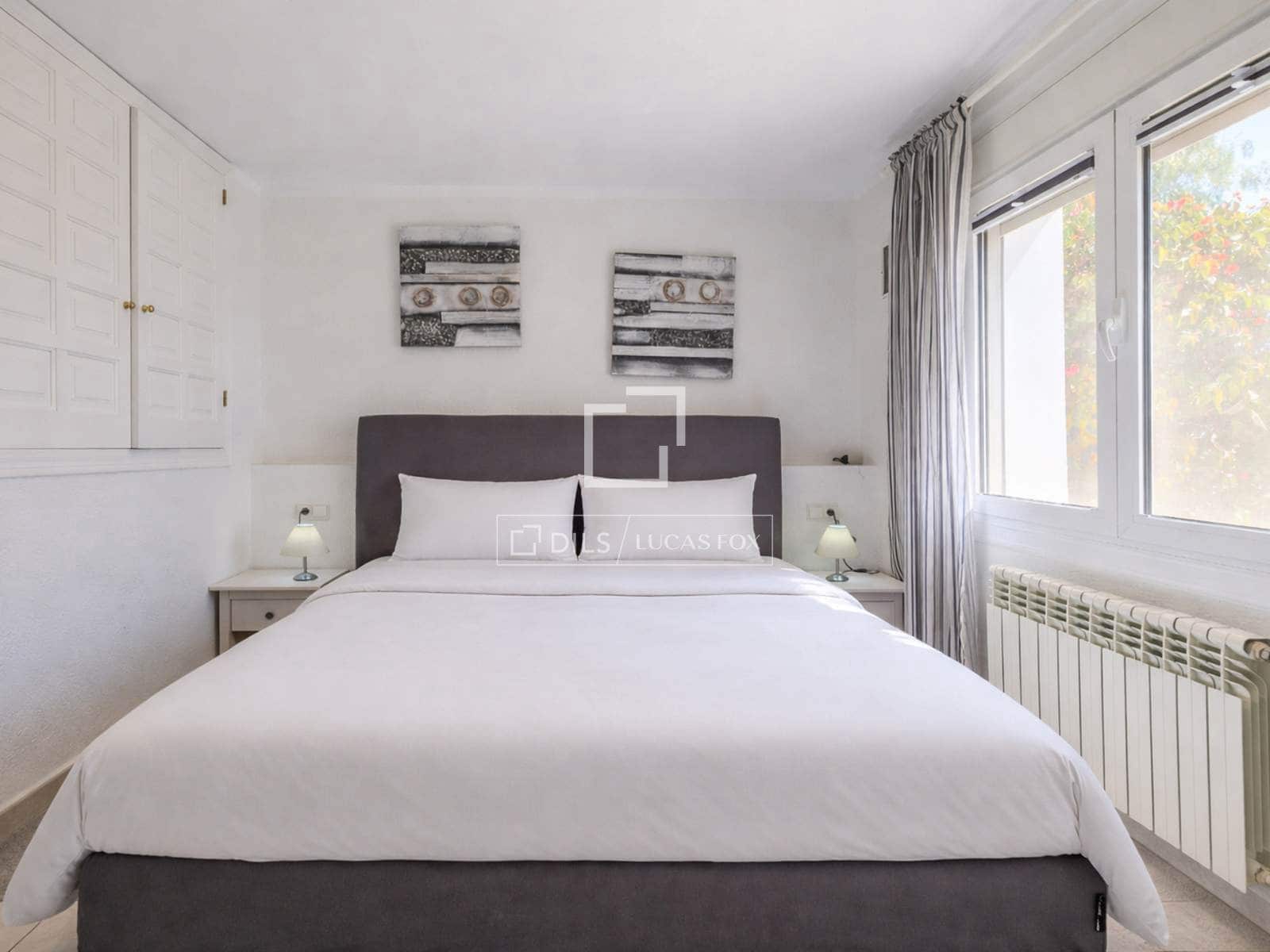 4 makuuhuone Huvila myytävänä paikassa Moraira mukana uima-altaan 
autotalli - 1 295 000 € (Ref: 9745140)