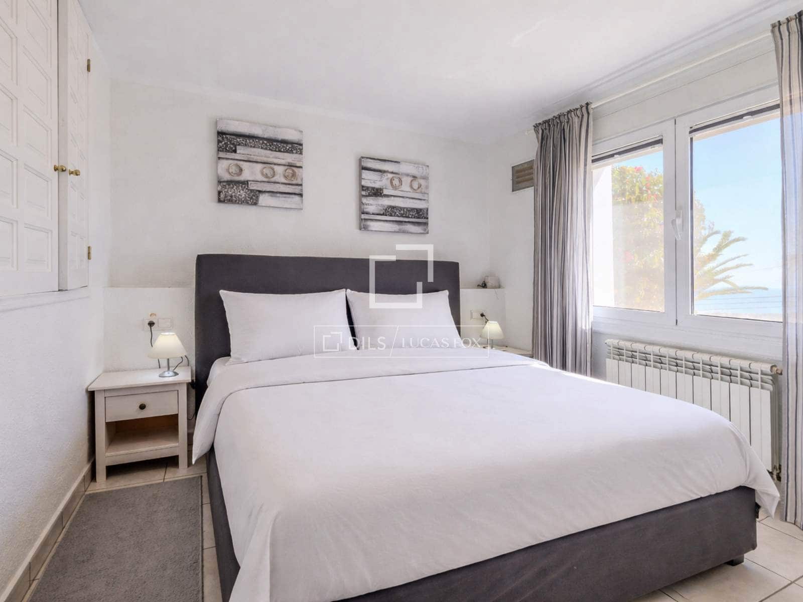 4 makuuhuone Huvila myytävänä paikassa Moraira mukana uima-altaan 
autotalli - 1 295 000 € (Ref: 9745140)