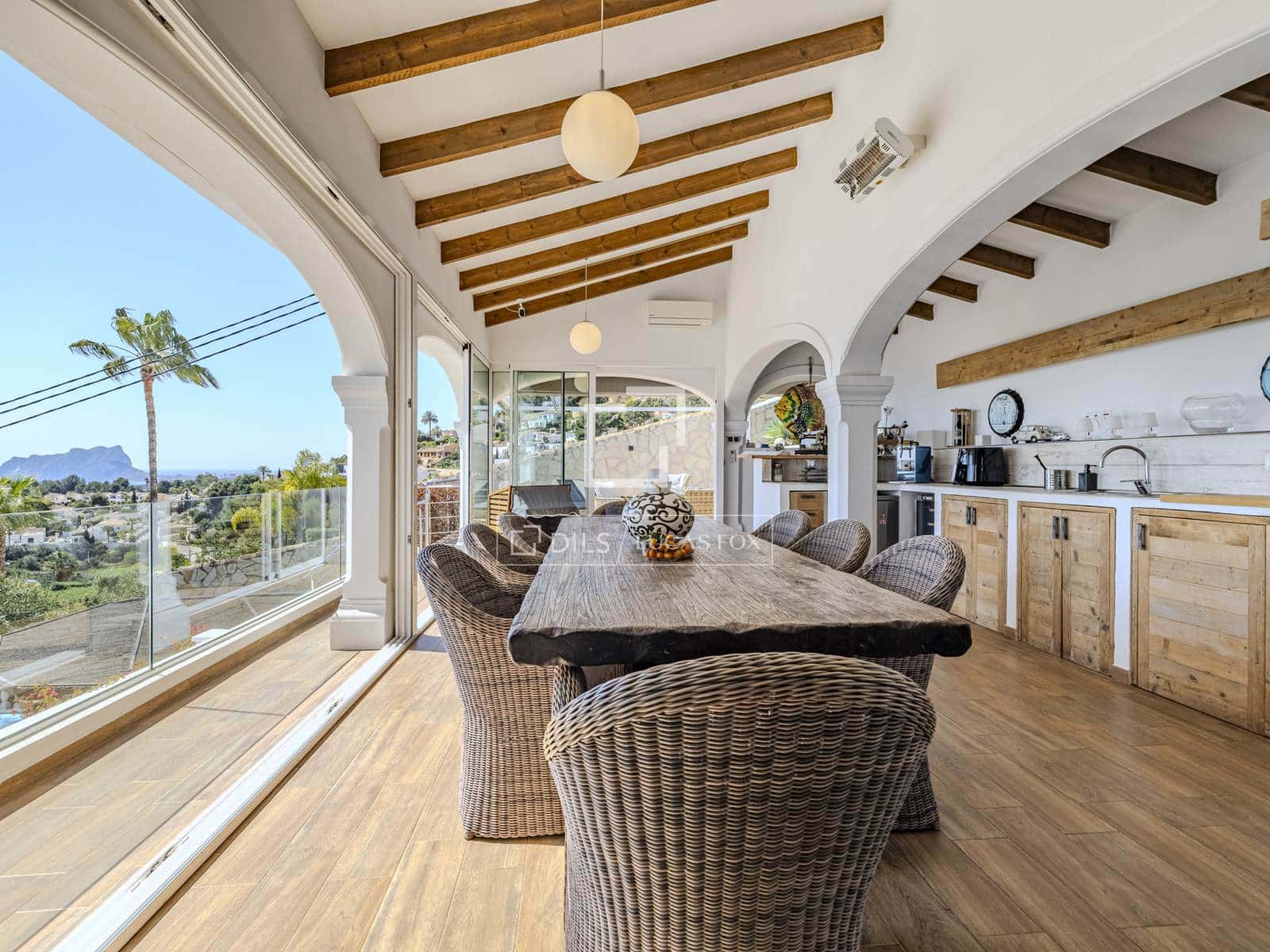 4 makuuhuone Huvila myytävänä paikassa Moraira mukana uima-altaan 
autotalli - 1 295 000 € (Ref: 9745140)