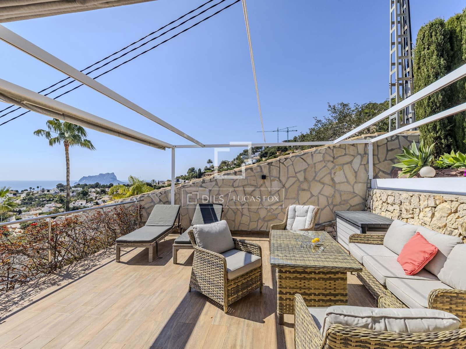 4 makuuhuone Huvila myytävänä paikassa Moraira mukana uima-altaan 
autotalli - 1 295 000 € (Ref: 9745140)