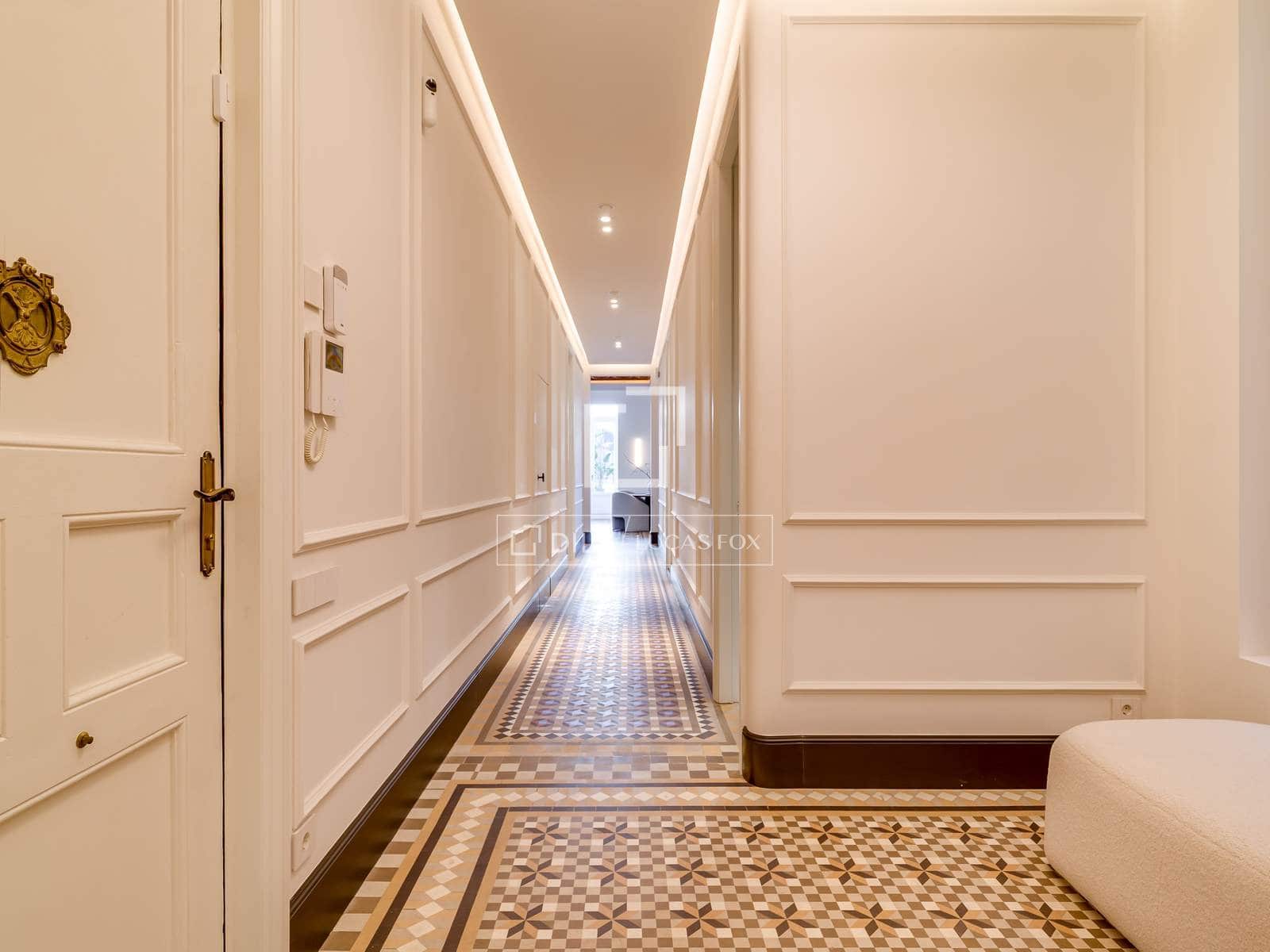 3 soveværelse Lejlighed til salg i Barcelona by - € 2.650.000 (Ref: 9745902)