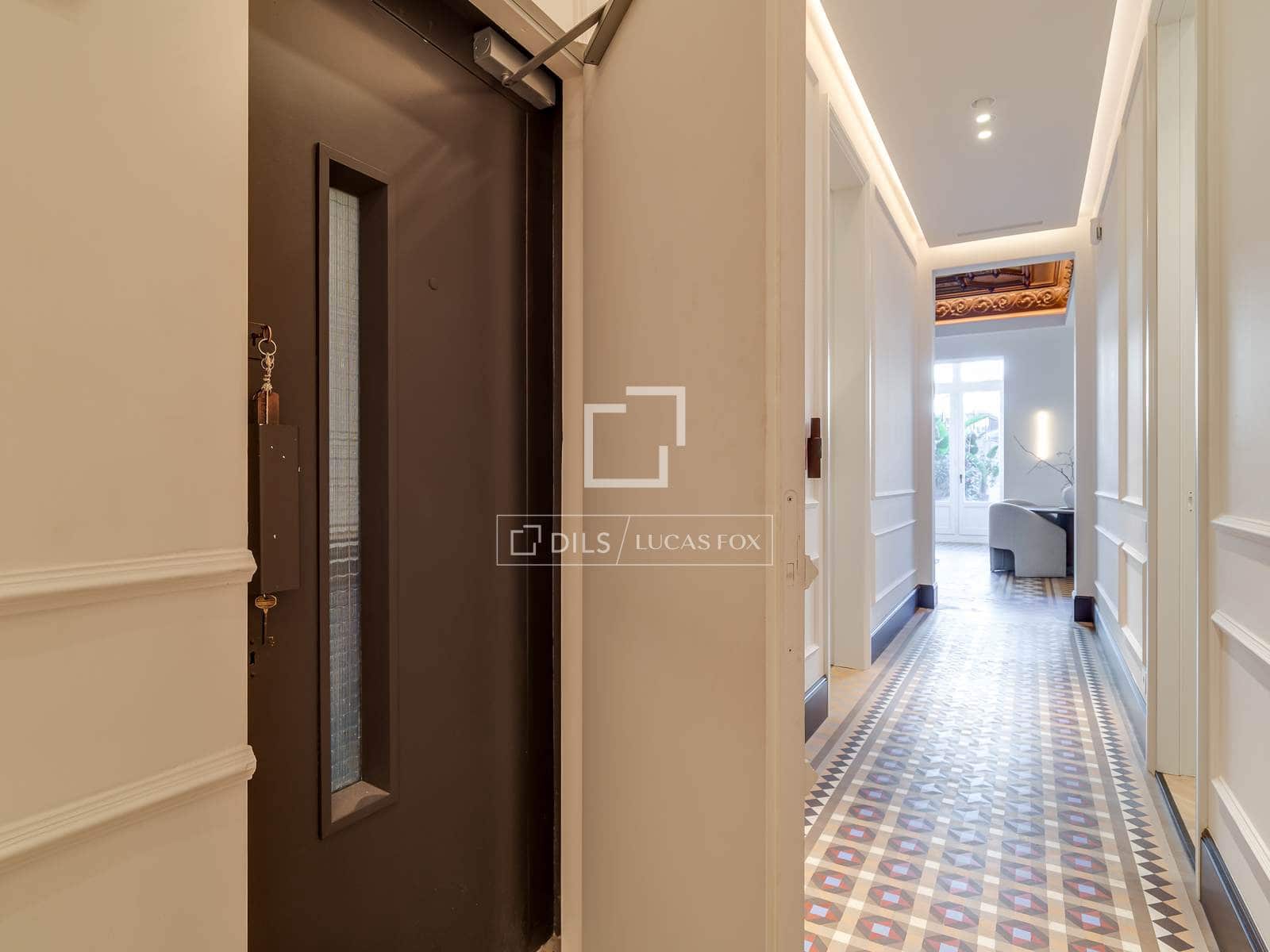 3 soveværelse Lejlighed til salg i Barcelona by - € 2.650.000 (Ref: 9745902)