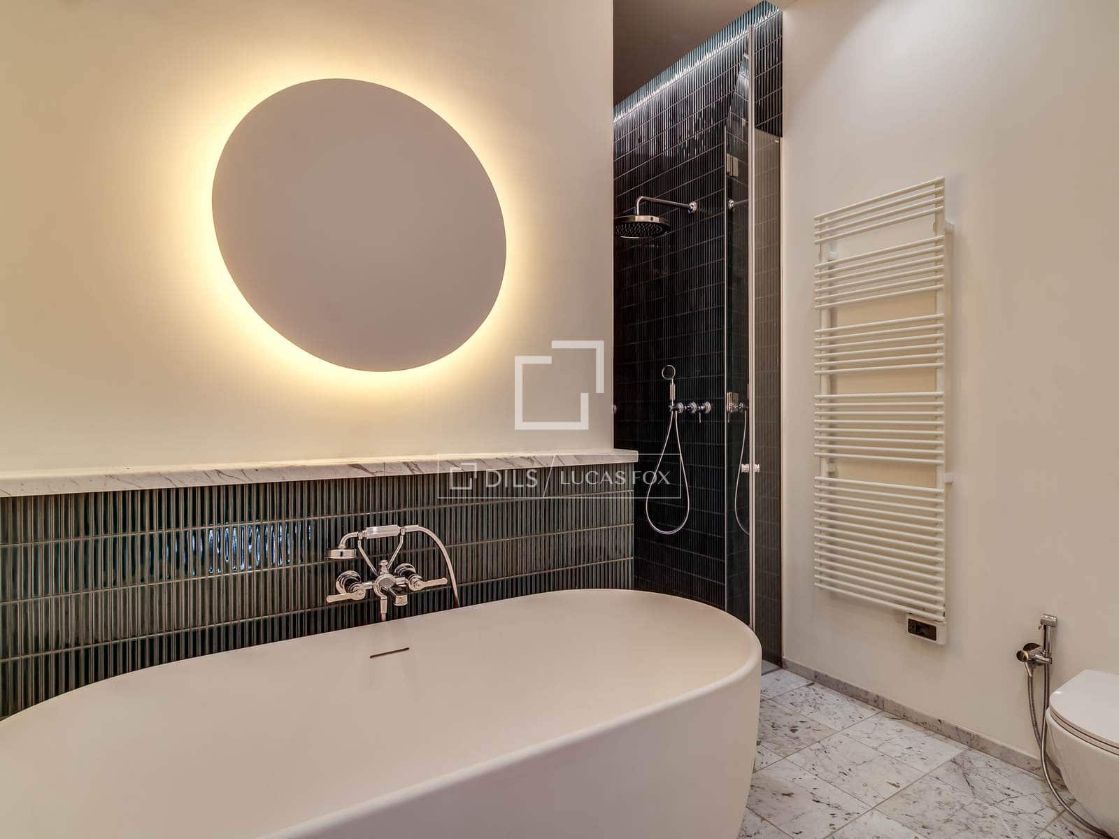 3 soveværelse Lejlighed til salg i Barcelona by - € 2.650.000 (Ref: 9745902)