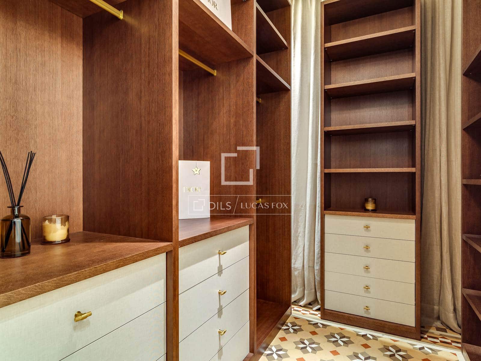 3 soveværelse Lejlighed til salg i Barcelona by - € 2.650.000 (Ref: 9745902)