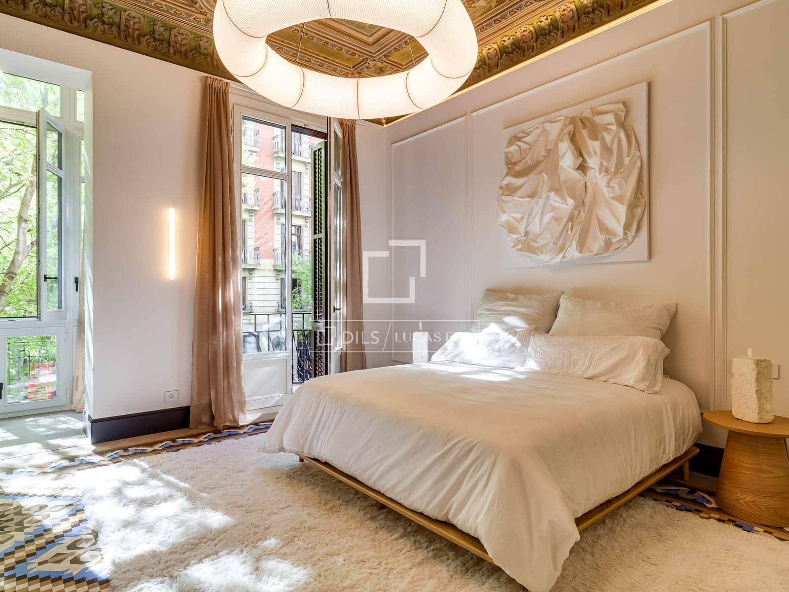 3 soveværelse Lejlighed til salg i Barcelona by - € 2.650.000 (Ref: 9745902)