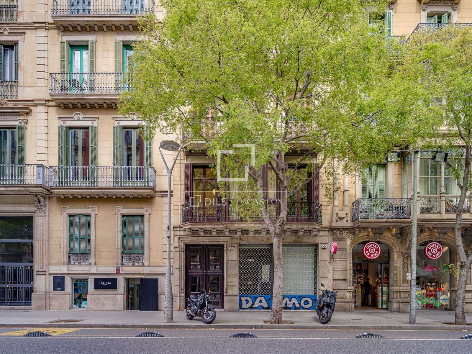 3 soveværelse Lejlighed til salg i Barcelona by - € 2.650.000 (Ref: 9745902)