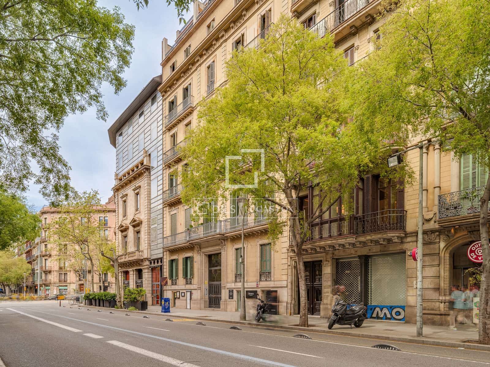 3 soveværelse Lejlighed til salg i Barcelona by - € 2.650.000 (Ref: 9745902)