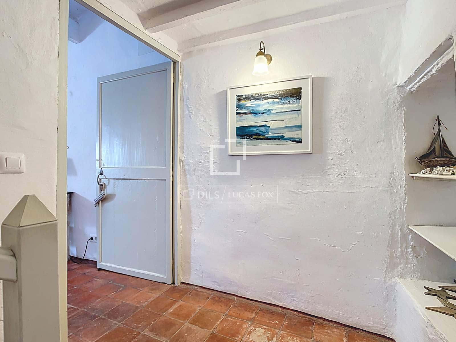 3 bedroom Villa for sale in Ciutadella de Menorca - € 770,000 (Ref: 9747067)