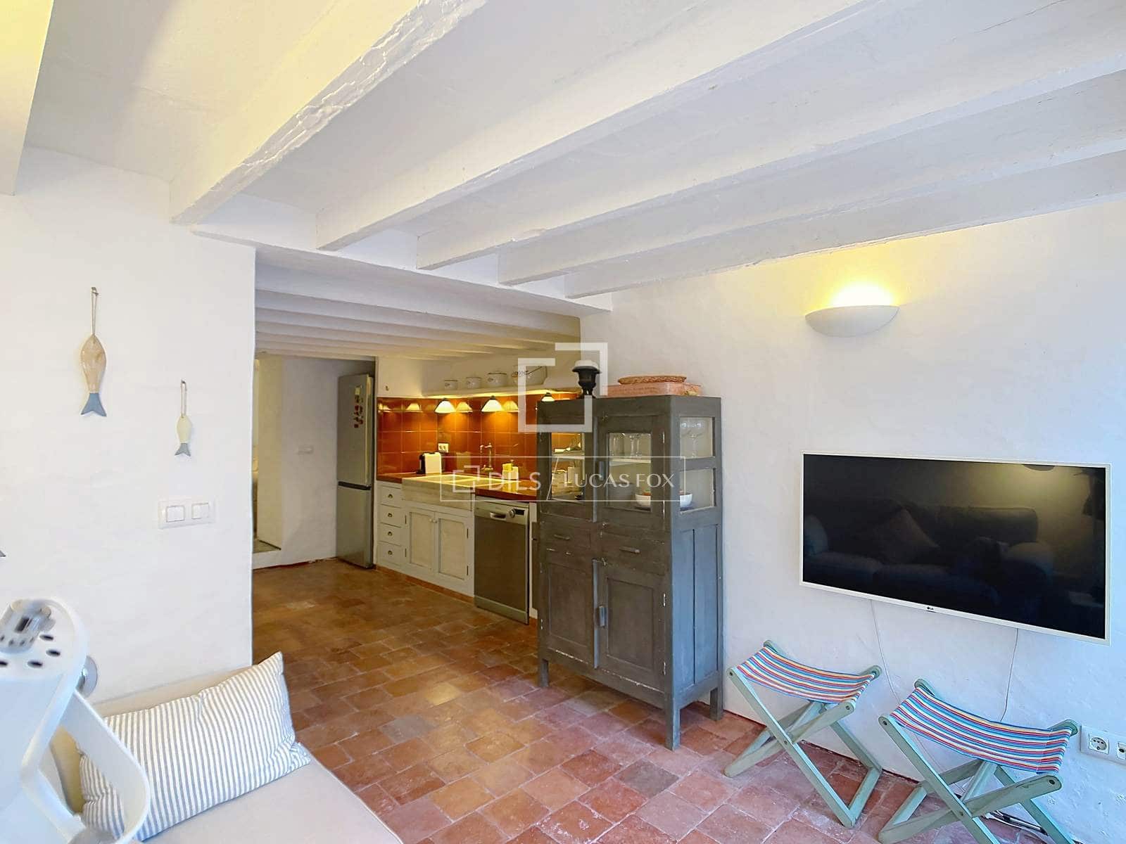 3 bedroom Villa for sale in Ciutadella de Menorca - € 770,000 (Ref: 9747067)