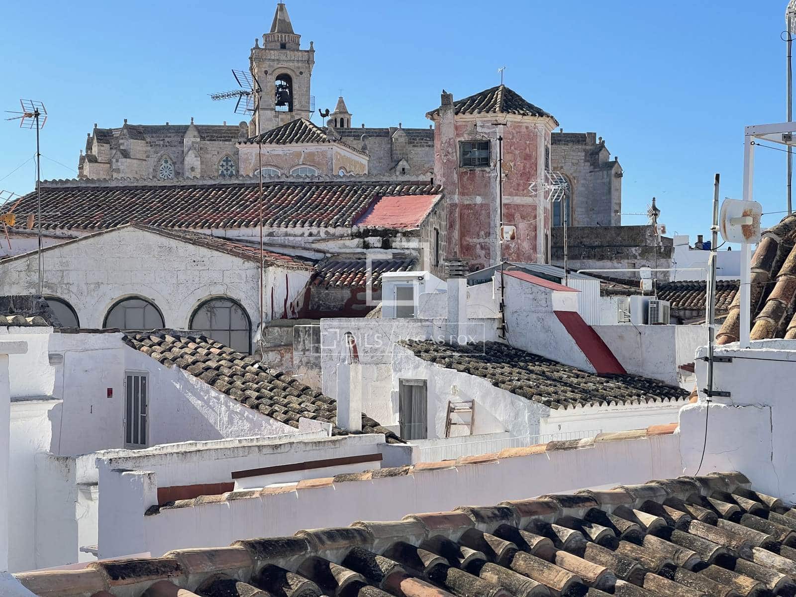 3 bedroom Villa for sale in Ciutadella de Menorca - € 770,000 (Ref: 9747067)