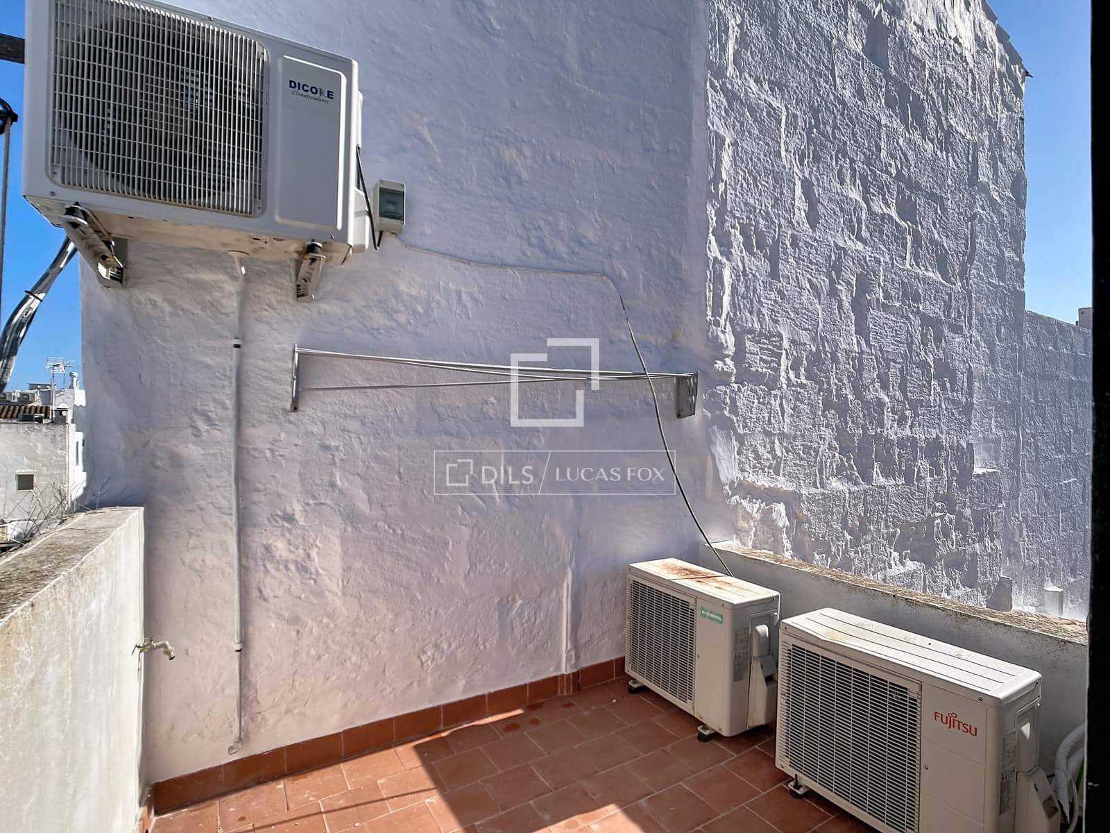 3 bedroom Villa for sale in Ciutadella de Menorca - € 770,000 (Ref: 9747067)