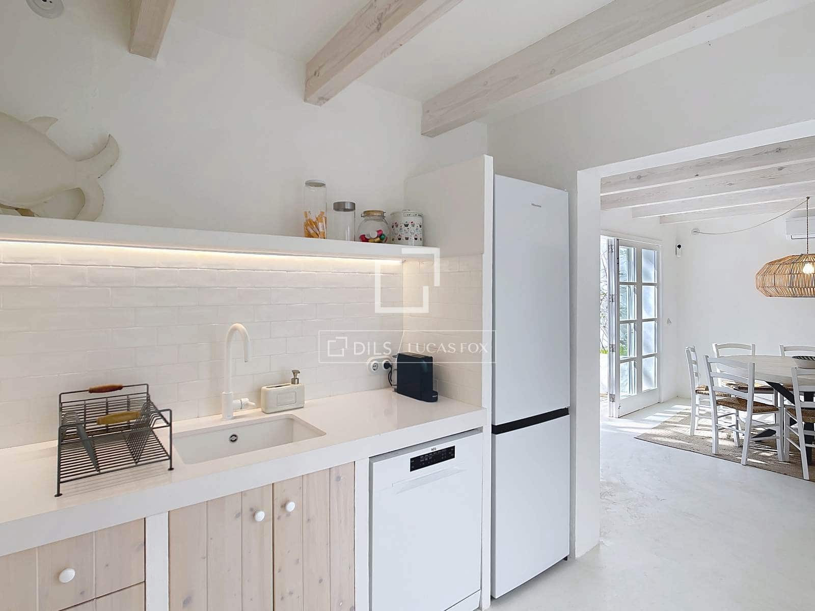 4 soveværelse Villa til salg i Ciutadella de Menorca - € 875.000 (Ref: 9747140)