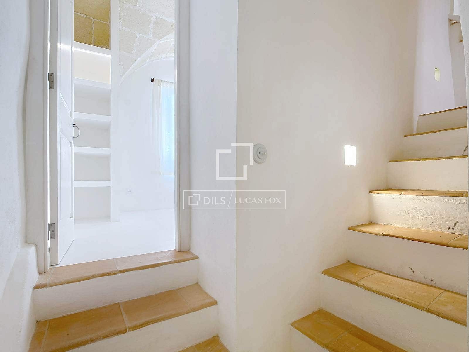 4 soveværelse Villa til salg i Ciutadella de Menorca - € 875.000 (Ref: 9747140)