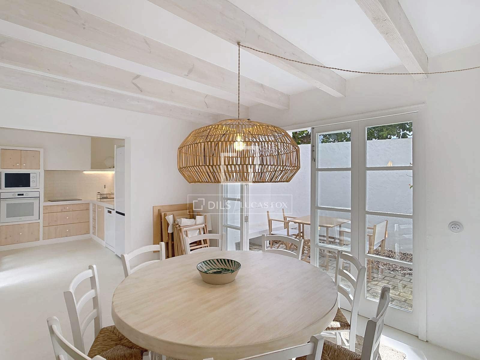 4 soveværelse Villa til salg i Ciutadella de Menorca - € 875.000 (Ref: 9747140)