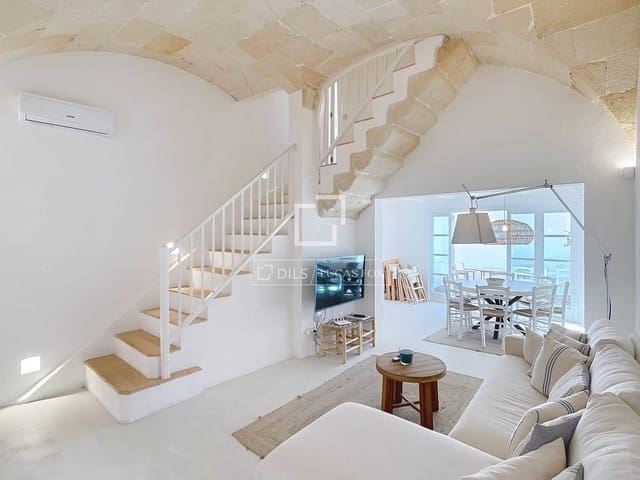 4 soveværelse Villa til salg i Ciutadella de Menorca - € 875.000 (Ref: 9747140)